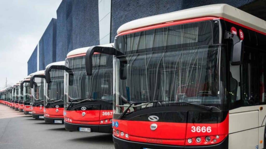 Cochera autobuses TMB Nou Barris